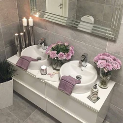 Bathroom accessories in the interior