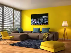 Combination of yellow and gray in the living room interior