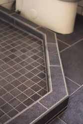 Tile corners for bathroom photo