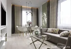 Дизайн комнаты с двумя окнами на разных стенах в квартире