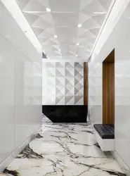 Koridorun interyerində mərmər effektli plitələr