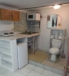 If there is a bathtub in the kitchen design