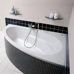 Asymmetrical bathtub in the interior