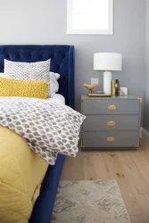 Bedroom design blue yellow