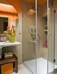 Пәтерлердегі шағын ванналарға арналған душ кабиналары фото