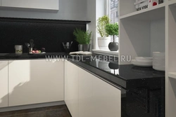 Акс countertop ошхона сафед дар дохили