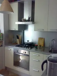 Brezhnevka kitchen photo with geyser