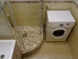 Xruşşov Dizayn Fotoşəkilində Plitələrdən Hazırlanmış Duşlu Vanna Otağı