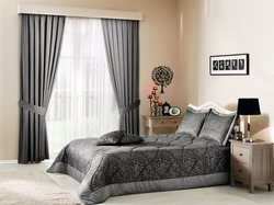 Спальня с серыми шторами дизайн