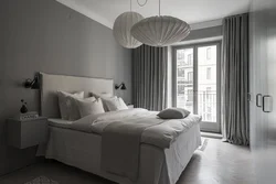 Спальня с серыми шторами дизайн