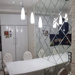 Kitchen design with mirror panel
