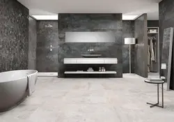 Light porcelain tiles in the bathroom interior