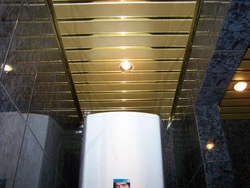 Hamam və tualetlərdə tavan dizaynı