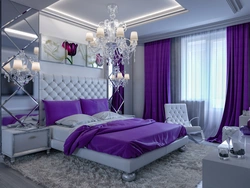Light purple color in the bedroom interior