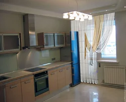 Шторы на кухню в современном стиле двухцветные длинные фото