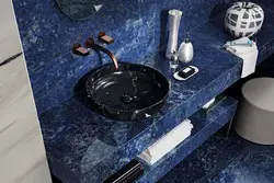Дызайн ваннай блакітны мармур