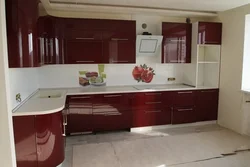 White burgundy kitchen in the interior