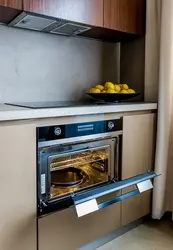 Electric built-in oven photo in the kitchen