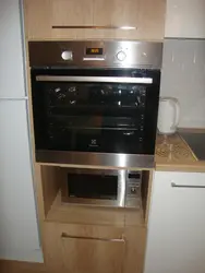 Photo of a built-in oven in the kitchen