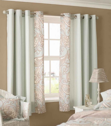 Curtains With Eyelets In The Bedroom Interior