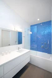 Design bathroom tiles white blue