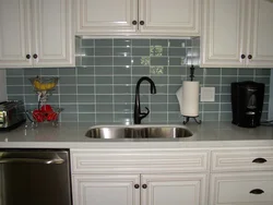Tile backsplash design options for the kitchen