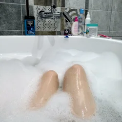 Beautiful photos in a bath with foam