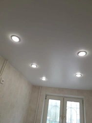 Arrangement of light bulbs on a suspended ceiling photo in the bedroom