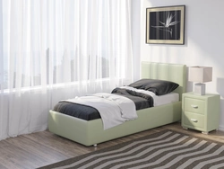 Bedroom design with single bed