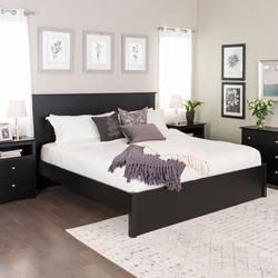 Белая спальня с темной мебелью фото