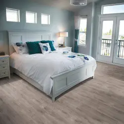 Photo of a bedroom with white laminate