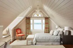 Дызайн мансарды з двухсхільным дахам спальня фота