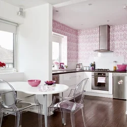 Combination of gray and pink colors in the kitchen interior