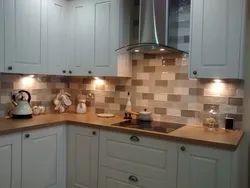 Kitchens With Beige Tile Splashback Photo