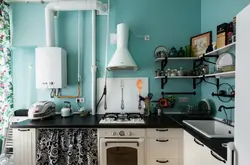 Дызайн кухні з газавым катлом фота і халадзільнікам