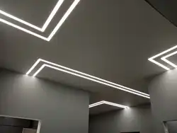 Световые линии на потолке в прихожей фото