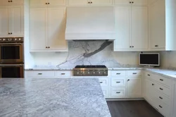 Сочетание столешницы и фартука на кухне фото для белой кухни