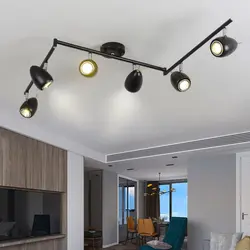 Mətbəx interyerində asma tavan fotoşəkili üçün yol lampası