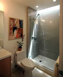 Bir Panel Evin Banyosunda Duş Kabini Fotoşəkili