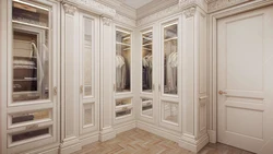 Шкаф в гостиную в классическом стиле для одежды фото