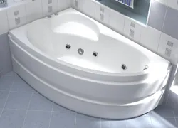Acrylic corner bathtub photo