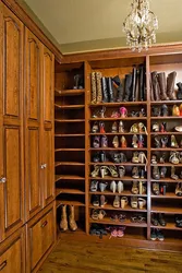 Wardrobe in the hallway photo shoes