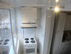 Холодильник на балконе кухни фото