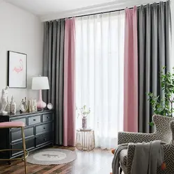 Combination of curtains in the living room interior photo