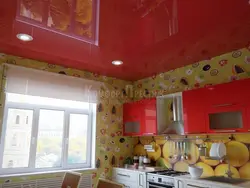Photo of a red ceiling in the kitchen