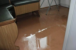 Photo of a flooded bathtub