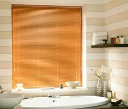 Photo of blinds in the bathroom on the window photo
