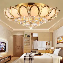 Потолочная люстра в гостиную с низким потолком фото