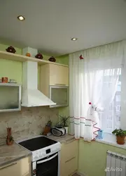 Шторы на кухне с натяжным потолком фото