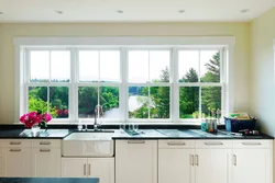 Kitchens overlooking the window photo